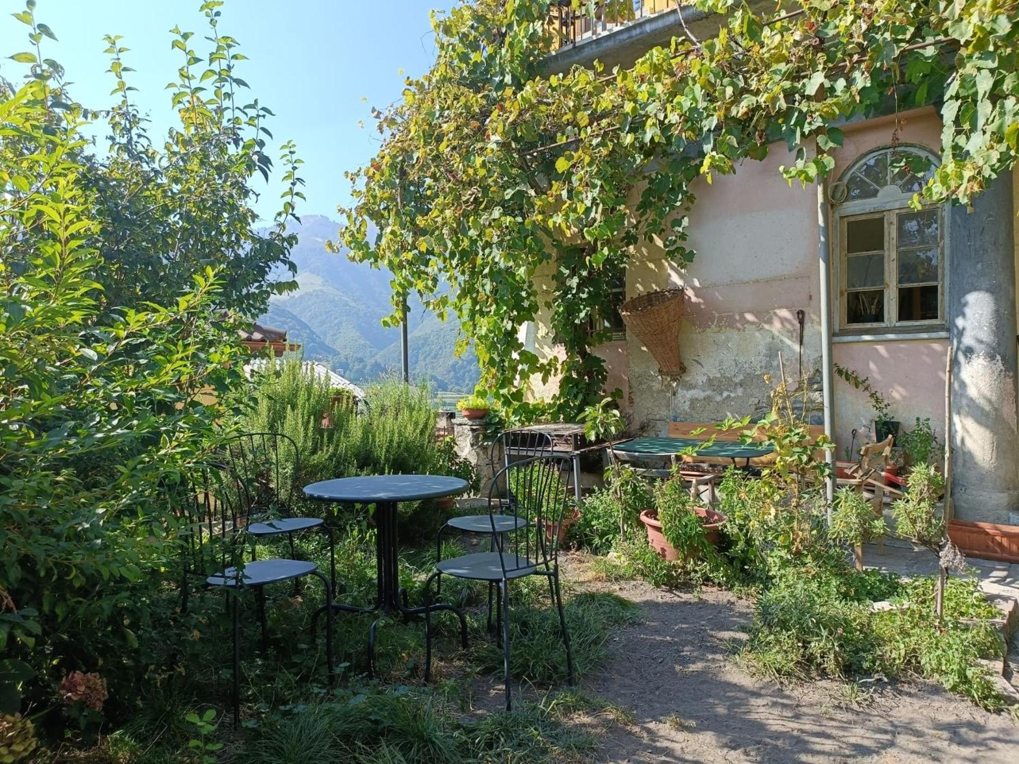La Capinera Bed & Breakfast Muggio Exterior foto